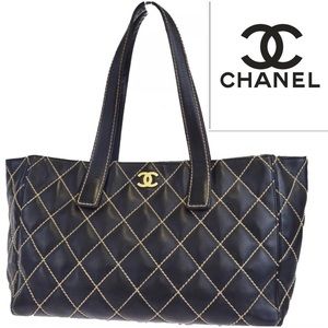 👜CHANEL CC Tote Black Wild Stitch Quilted Leather
